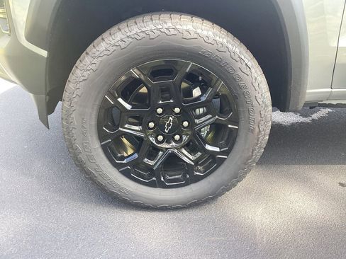 New 2026 Chevrolet Colorado Trail Boss AWD/4WD image 9