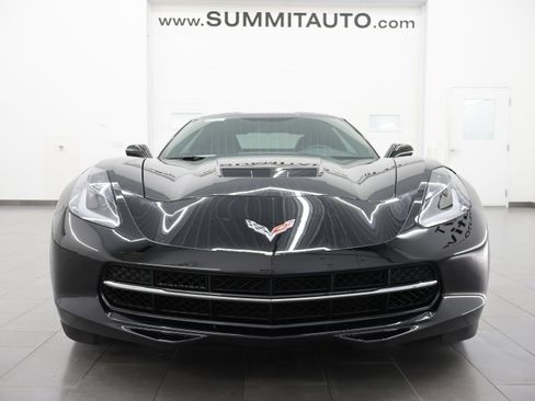 Used 2015 Chevrolet Corvette Stingray Coupe image 19