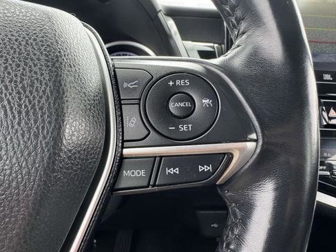 Certified 2021 Toyota Camry XLE image 33