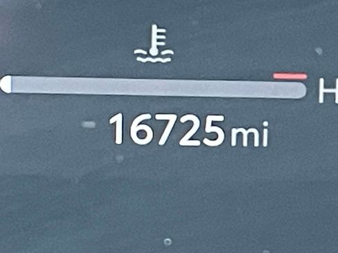 Used 2025 Toyota Tacoma TRD Off-Road image 40