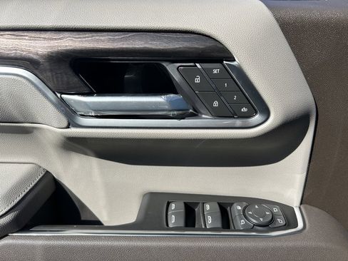 New 2026 Chevrolet Silverado 1500 LTZ w/ Z71 Off-Road Package image 54