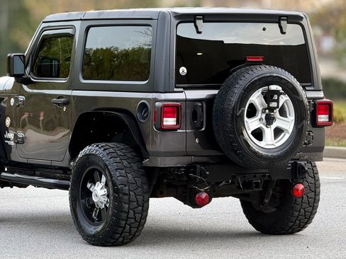 Used 2020 Jeep Wrangler Sport image 42