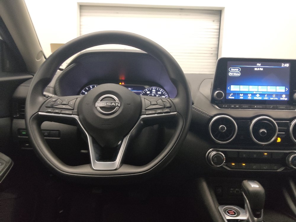 Used 2025 Nissan Sentra SV FWD image 22