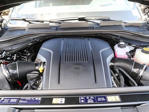 New 2026 Land Rover Range Rover Long Wheelbase SE AWD/4WD image 28