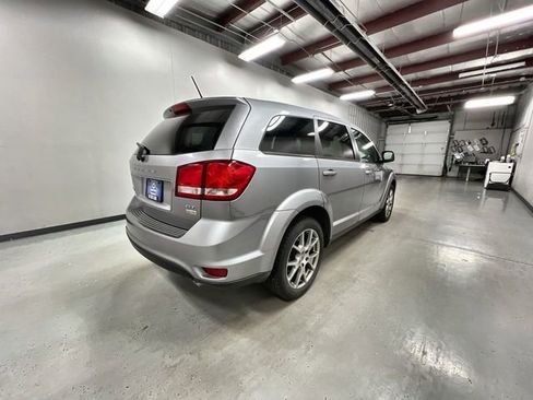 Used 2018 Dodge Journey GT FWD image 8