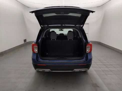 Used 2020 Ford Explorer XLT w/ Equipment Group 202A RWD image 29