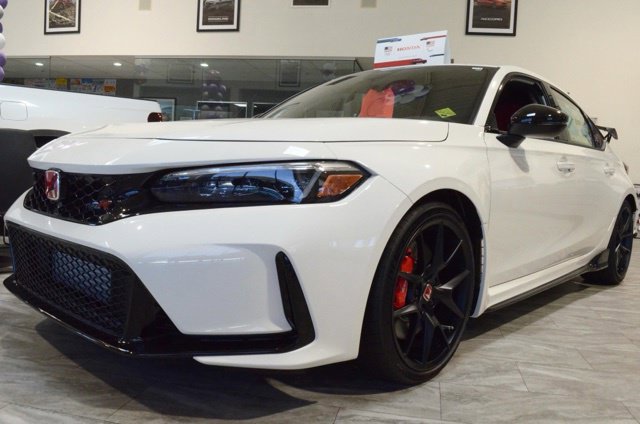 New 2026 Honda Civic Type R image 3