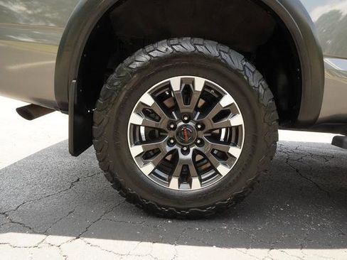 Used 2021 Nissan Titan PRO-4X w/ Pro-4x Convenience Package AWD/4WD image 42