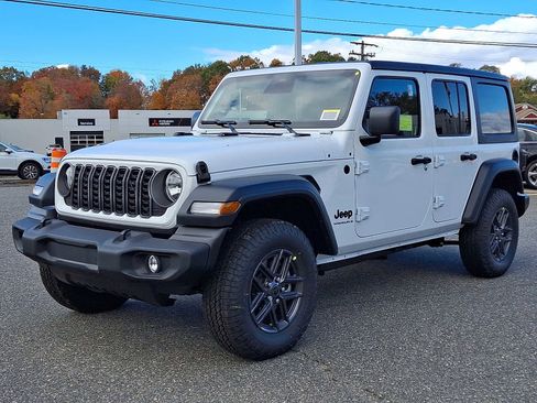 New 2026 Jeep Wrangler Unlimited Sport image 2