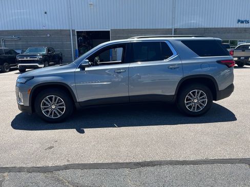 Used 2023 Chevrolet Traverse LT FWD image 5