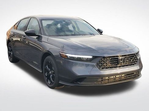 New 2025 Honda Accord SE image 2