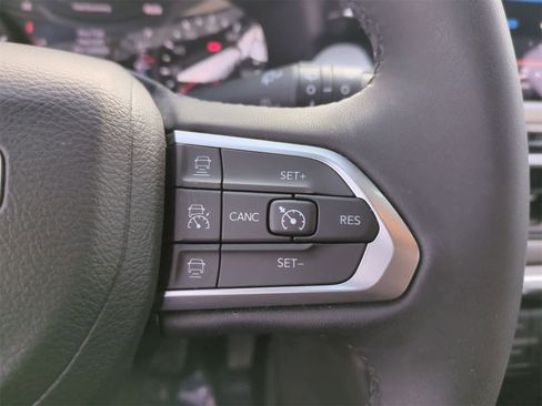 Certified 2023 Jeep Compass Limited image 24