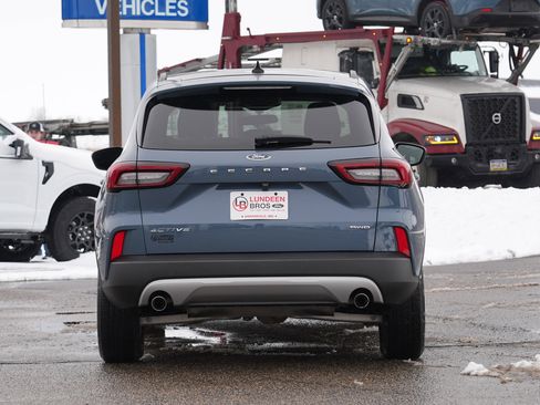 Used 2024 Ford Escape Active image 4