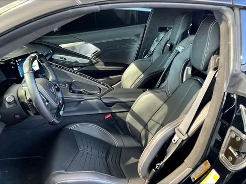 Used 2025 Chevrolet Corvette Z06 w/ Battery Protection Package image 7