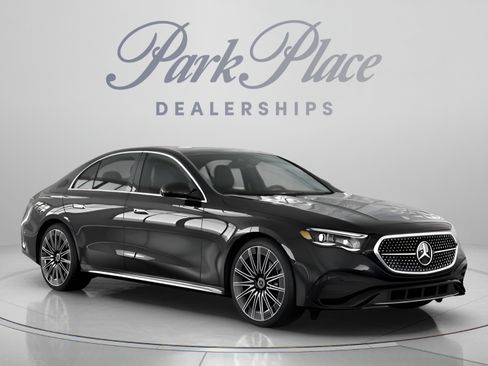 New 2026 Mercedes-Benz E 450 4MATIC Sedan image 30