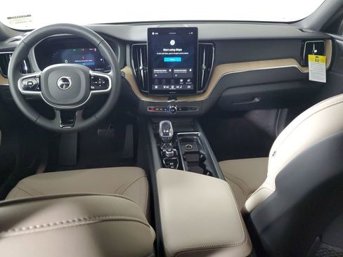 New 2026 Volvo XC60 B5 Plus w/ Climate Package AWD/4WD image 16