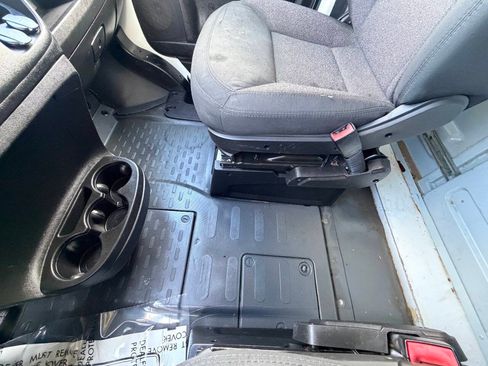 Used 2017 RAM ProMaster 3500 w/ Premium Appearance Group FWD image 37