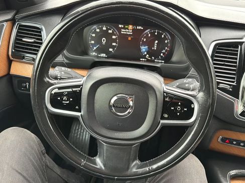 Used 2018 Volvo XC90 T6 Inscription w/ Convenience Package AWD/4WD image 10