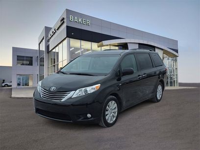 Used 2017 Toyota Sienna XLE