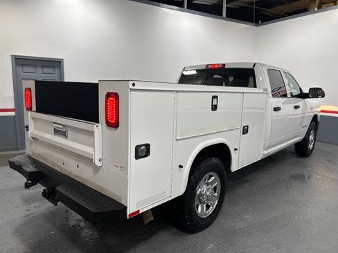 Used 2021 RAM 2500 Tradesman w/ Chrome Appearance Group image 3