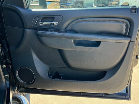 Used 2013 GMC Sierra 2500 Denali image 23