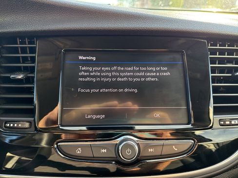 Certified 2022 Buick Encore Preferred w/ Safety Package image 24