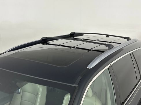 Used 2017 Honda Pilot Touring image 38