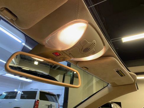 Used 2007 Mercedes-Benz SL 55 AMG image 32