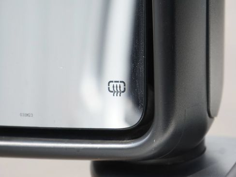 Used 2024 Jeep Wrangler Unlimited AWD/4WD image 33