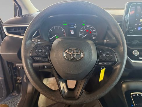 Certified 2025 Toyota Corolla LE AWD/4WD image 13