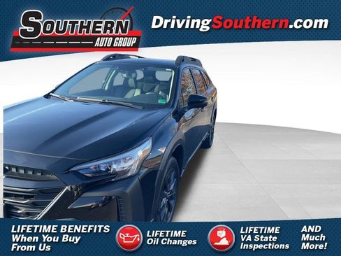 Used 2025 Subaru Outback Onyx Edition image 1