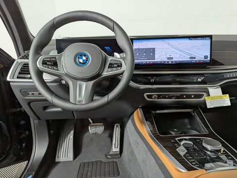 New 2026 BMW X5 xDrive50e image 18