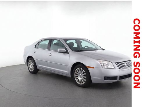 Used 2008 Mercury Milan Premier FWD image 3