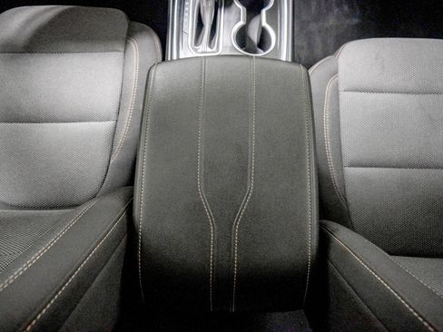 Used 2019 Chevrolet Traverse LT AWD/4WD image 26