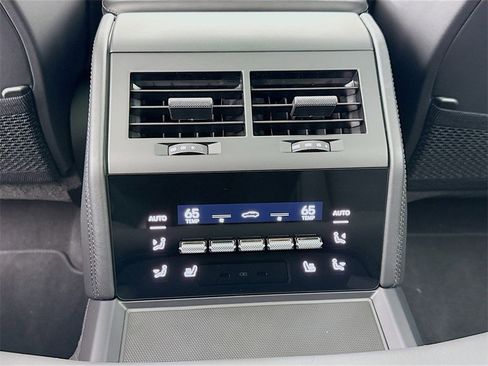 New 2025 Porsche Panamera 4 image 26