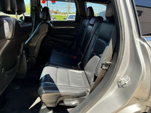 Used 2018 Jeep Grand Cherokee Limited AWD/4WD image 22