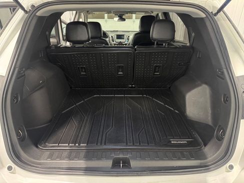 Used 2021 Chevrolet Equinox LS w/ LPO, Floor Liner Package image 14