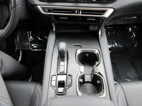 Used 2025 Lexus RX 350h image 44