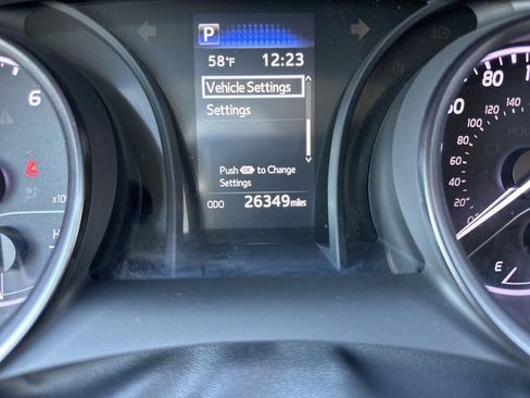 Used 2023 Toyota Camry SE image 21