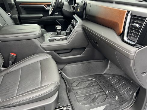 Used 2023 GMC Sierra 1500 Denali w/ Denali Reserve Package image 26