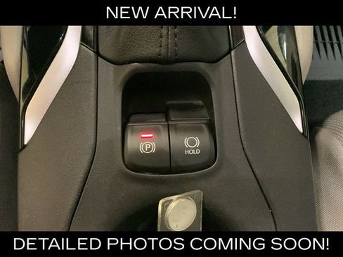 Used 2022 Toyota Corolla Cross LE AWD/4WD image 39