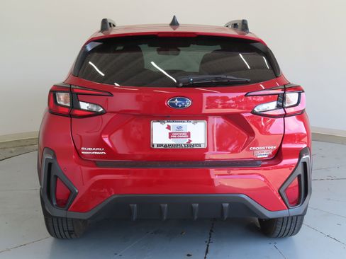 Used 2025 Subaru Crosstrek 2.5i Limited w/ Crosstrek Mirror Package AWD/4WD image 6