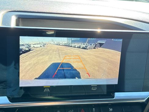Used 2024 Chevrolet Silverado 1500 RST AWD/4WD image 19