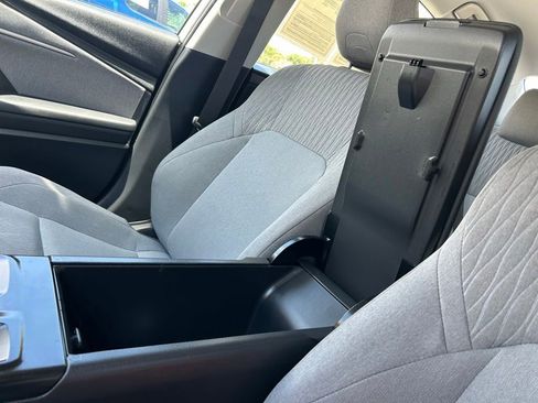 Used 2025 Toyota Camry LE FWD image 36