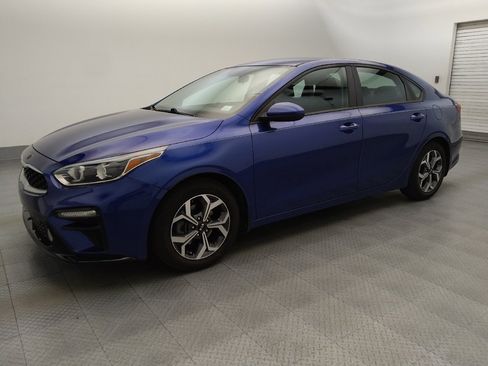 Used 2019 Kia Forte LXS FWD image 2