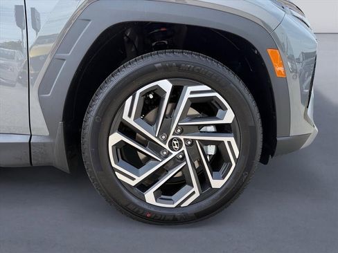 New 2026 Hyundai Tucson Limited AWD/4WD image 9