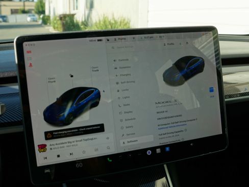 Used 2019 Tesla Model 3 Standard Range Plus RWD image 38