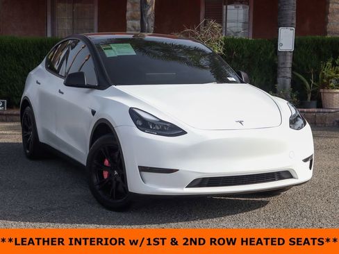 Used 2024 Tesla Model Y Long Range RWD image 2
