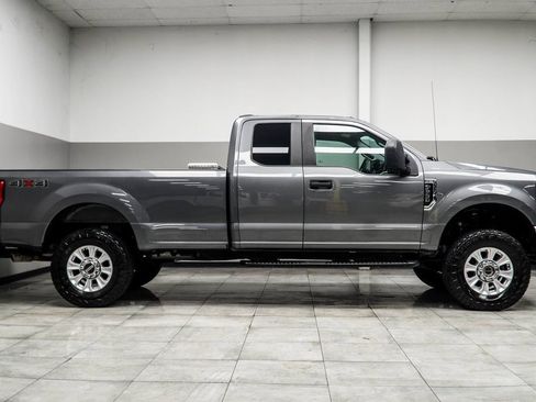 Used 2021 Ford F250 XL w/ STX Appearance Package image 6