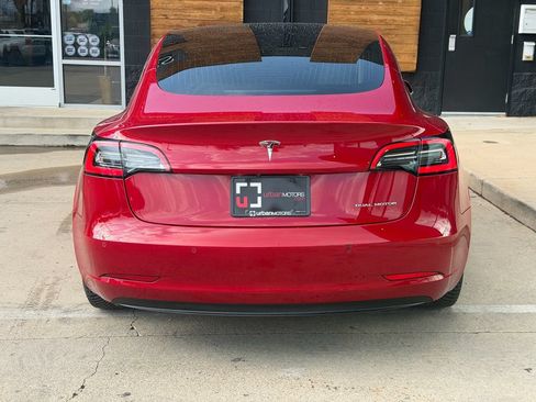 Used 2018 Tesla Model 3 Long Range AWD/4WD image 9